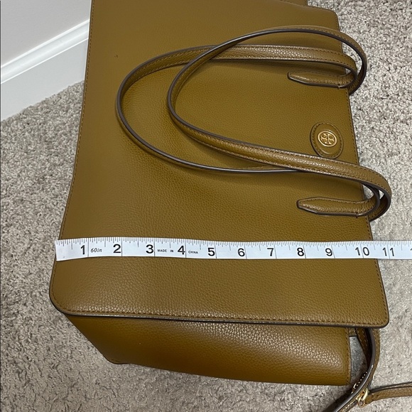 Tory Burch | Brown Robinson Pebbled Leather Tote - Picture 12 of 13